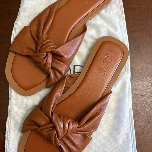 LOFT Women's Tan Knotted Slide Sandals - Picture 2 of 3